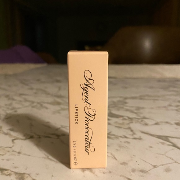 Agent Provocateur Adara lipstick - Picture 3 of 5